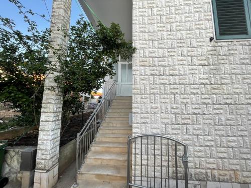 Apartments with parking space Loviste, Peljesac - 19514