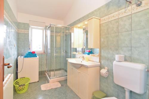 Family-friendly apartments with swimming pool Fazana - 19596