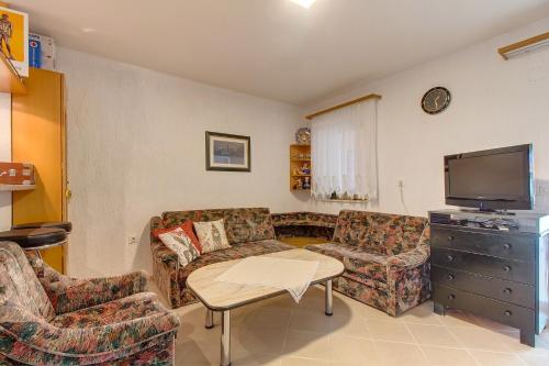 Holiday house with a parking space Mali Losinj, Losinj - 19619