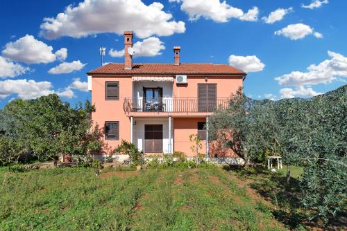 Apartments with parking space Galizana, Fazana - 19608