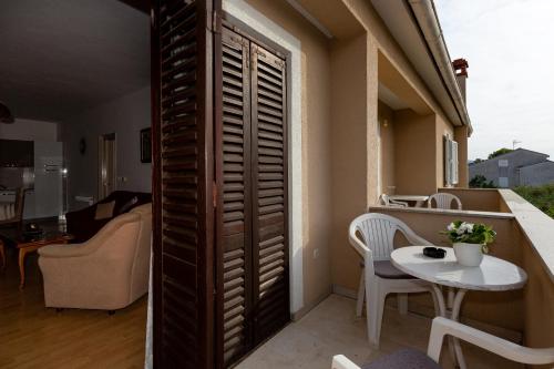 Apartments Tolic