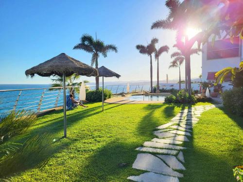 Fotografia z galérie ubytovania PINTA BEACH HOUSE Dúplex con vistas panorámicas v destinácii Málaga