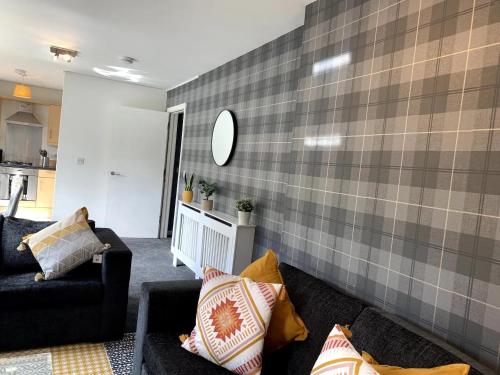 Χώρος καθιστικού στο Modern 2 bedroom flat with free parking in Cambuslang, Glasgow