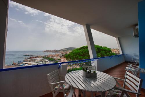 Gaeta Terrace – Photos 3