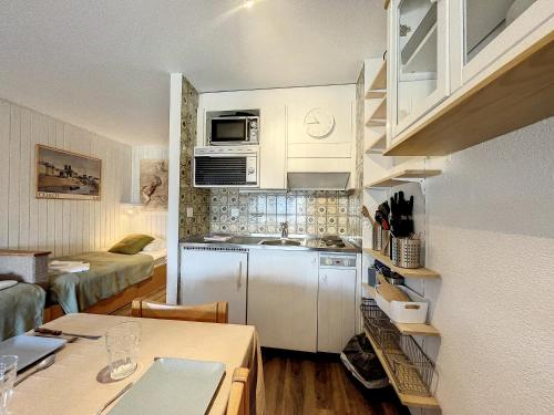 Η κουζίνα ή μικρή κουζίνα στο Residence Emeraude