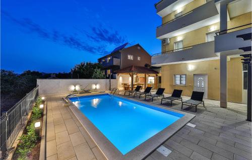 Amazing Apartment In Kastel Gomilica