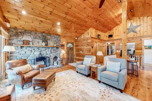Loon Cove Lodge – Photos 5
