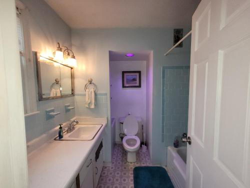 Gallery image of Virginia Vacation duplex house 1 in Virginia Beach