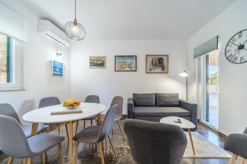Χώρος καθιστικού στο Apartments with parking space Supetar, Brac - 19724