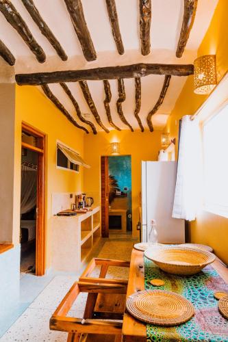 Kuchyň nebo kuchyňský kout v ubytování Mkunguni Villas