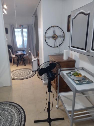 Joli Studio avec jardin