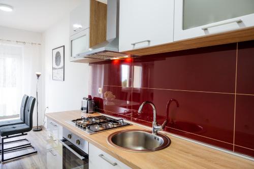 Dapur atau dapur kecil di Apartment Tina