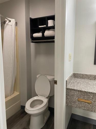 Griffin Inn & Suites – Photos 3