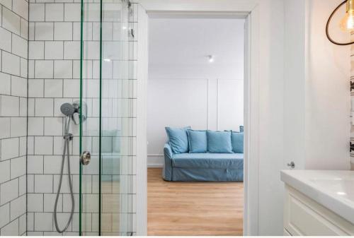 Flaming Apartment 4F