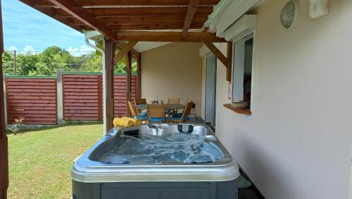 VILLA LOVADO avec JACUZZI