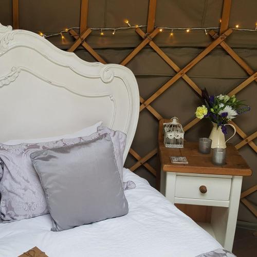 Gallery image of Secret Cloud House Holidays Luxury Yurts with Hot Tubs in Cauldon