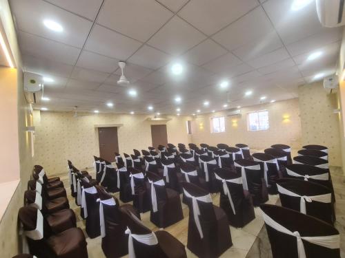 Espace de conférence ou salle de réunion dans l'établissement Hotel Nova Pride
