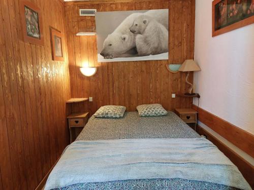 Appartement 2 pièces 6 personnes près des pistes avec WiFi et parking - FR-1-411-637