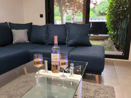 Zdjęcie z galerii obiektu APPARTEMENT standing 2 pieces avec jardin entre Paris & Dysney w mieście Bry-sur-Marne