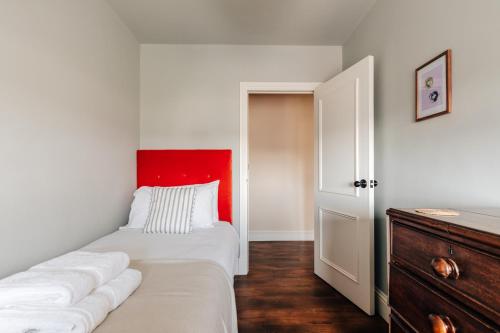 Redland Suites - Apartment 7 photo 16