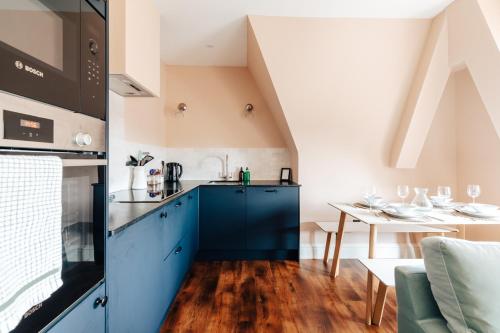Redland Suites - Apartment 7 photo 13