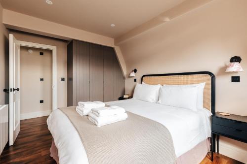 Redland Suites - Apartment 7 photo 15