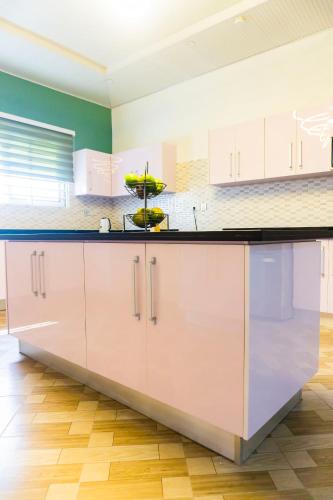 Una cocina o zona de cocina en Moven Paradise