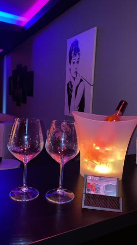 Secret Night photo 24