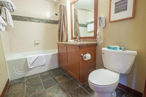 Gallery image of The Village at Palisades Tahoe in Olympic Valley