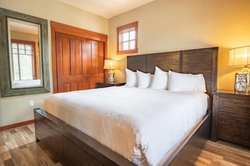 Gallery image of The Village at Palisades Tahoe in Olympic Valley
