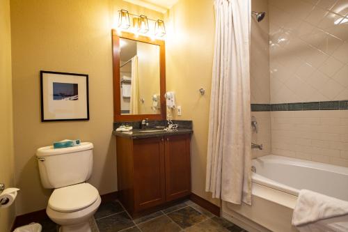 Gallery image of The Village at Palisades Tahoe in Olympic Valley