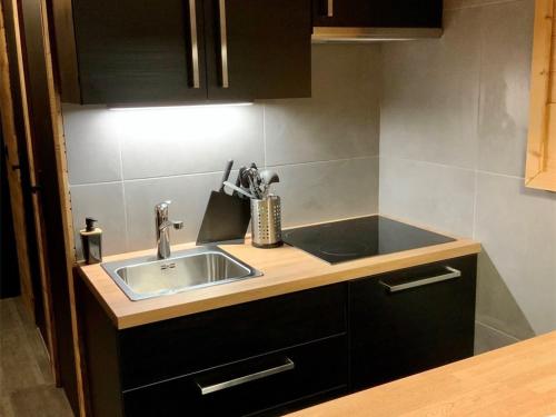 Appartement Rénové à Val Thorens - 4 Pers, 1 Ch + Cabine, Wifi, Skis aux Pieds, Balcon