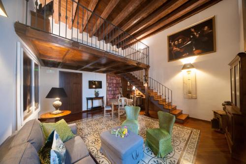 Corte Kyrios Exclusive Suite XVIII Secolo