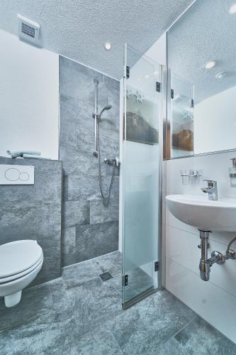 Un baño de Gästehaus Judith