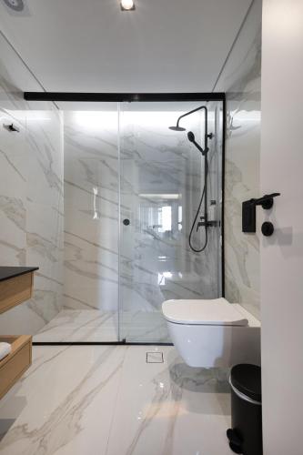 Salle de bains dans l'établissement LUX&EASY Athens Downtown Residences