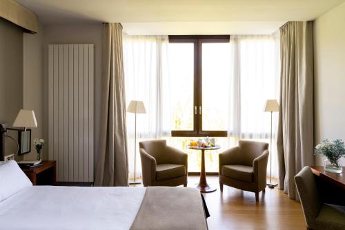 Katil atau katil-katil dalam bilik di Parador de Argómaniz