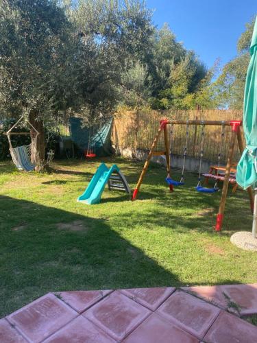Ο χώρος παιχνιδιού για παιδιά στο Sanni Beach Salonikiou