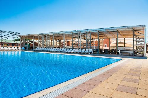 Πισίνα στο ή κοντά στο Forest resort BalQaragai