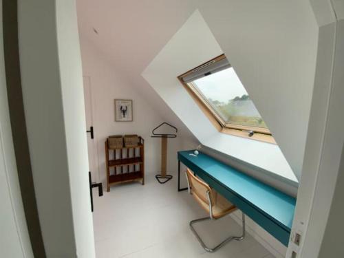 Posteľ alebo postele v izbe v ubytovaní adorable appartement à deux pas de la plage