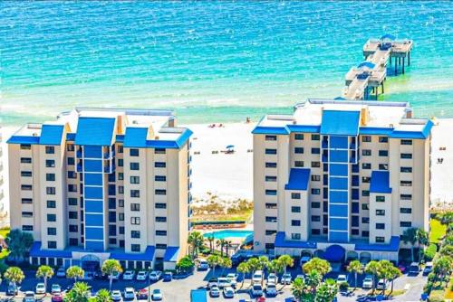 Four Seasons Unit 704E – Photos 5