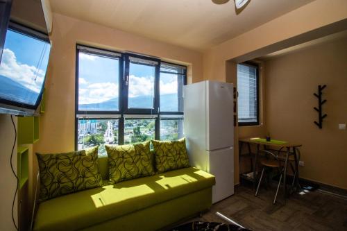 Vitosha View Apartment with Parking