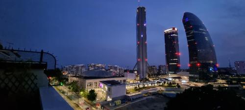 Breathtaking Penthouse City Life Sky Apartment-MiCo photo 34