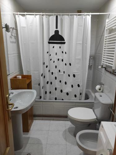 A bathroom at Apartamento Parque Europa