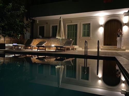 Piscina en o cerca de Caltabania Suites