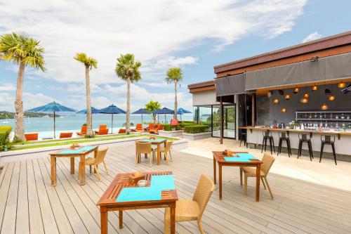 Restoran või mõni muu söögikoht majutusasutuses Bandara Phuket Beach Resort - SHA Extra Plus