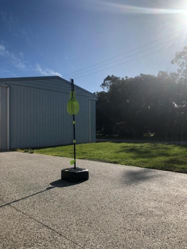 a yellow object in the middle of a driveway at CandE on Samphire in Kingscote