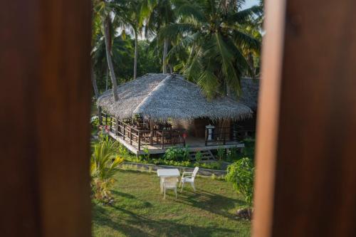 Vườn quanh Hideaway Lodge
