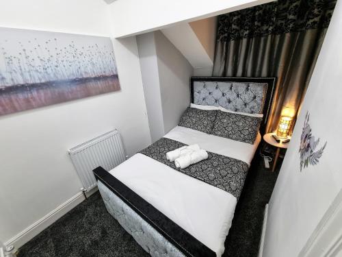 Postel nebo postele na pokoji v ubytování *12PR* Setup for your most relaxed & amazing stay + Free Parking + Free Fast WiFi *