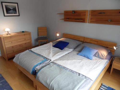 Postel nebo postele na pokoji v ubytování FeWo in der Weinleiten
