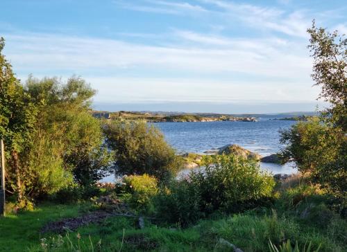 Gallery image of Bealadangan Holiday Home by Trident Holiday Homes in Béal an Daingin